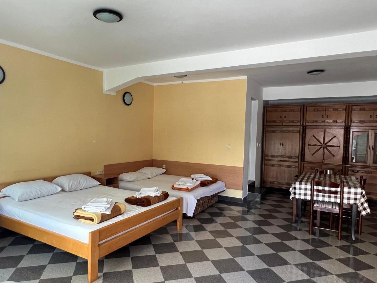 Apartments Boreta II Будва Екстериор снимка